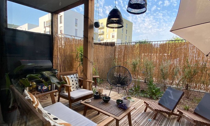 Stains Apartment | Charming loft & terrace - Paris Stade de France