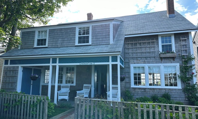 Siasconset House | Charming, luxury Cottage with Ocean Views seconds from the Beach! Front Street