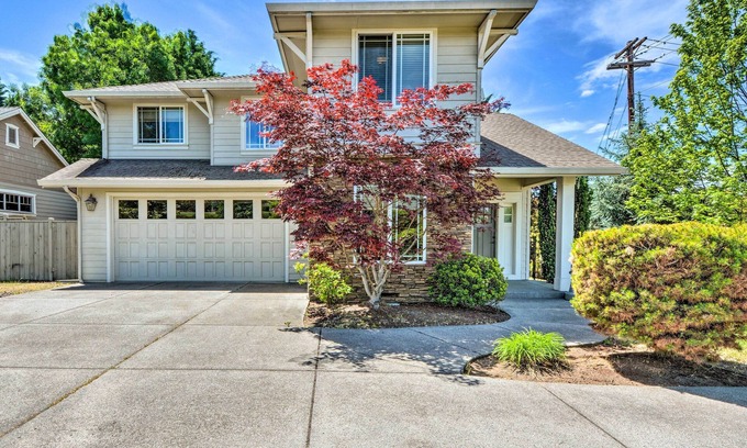 Medford House | Charming Medford Getaway ~ 4 Miles to Downtown!