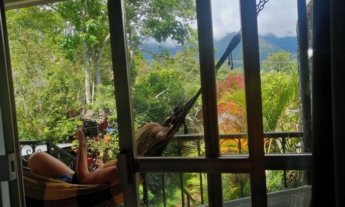 Teresopolis House | Charming Mountain View House with Panoramic Balcony and Gourmet Outdoor Space!
