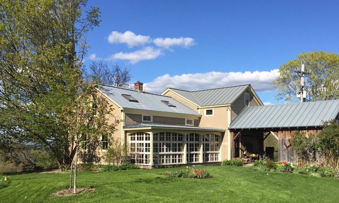 Richmond House | Charming Old Vermont Farmhouse: Rental