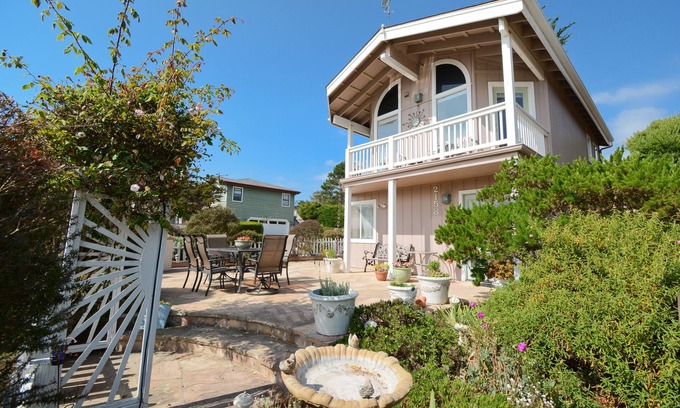 Marine Terrace House | Charming Rental on Marine Terrace! Fabulous Location, Pet-Friendly Too!