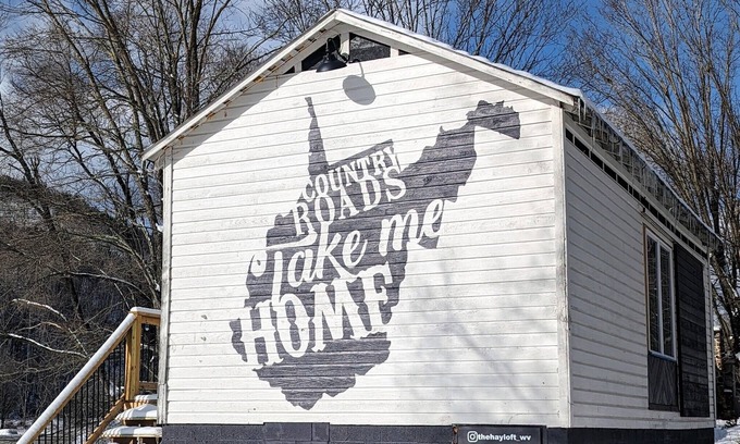 Mathias House | Charming restored barn with 2 bedrooms, 2 baths in beautiful WV mountains
