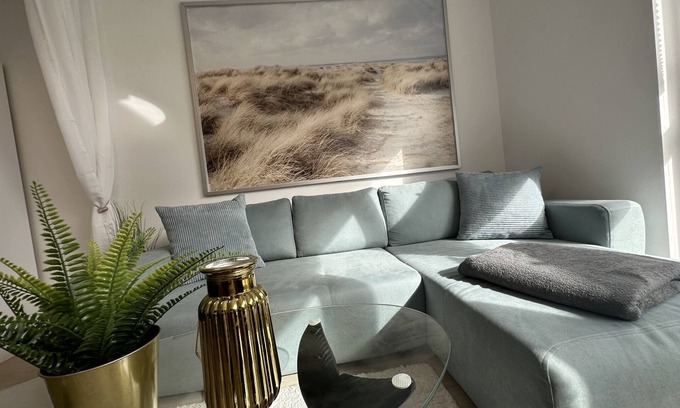 Mitte Apartment | "Charming SEESTERN Apartment: Your Perfect Getaway in Rostock!"