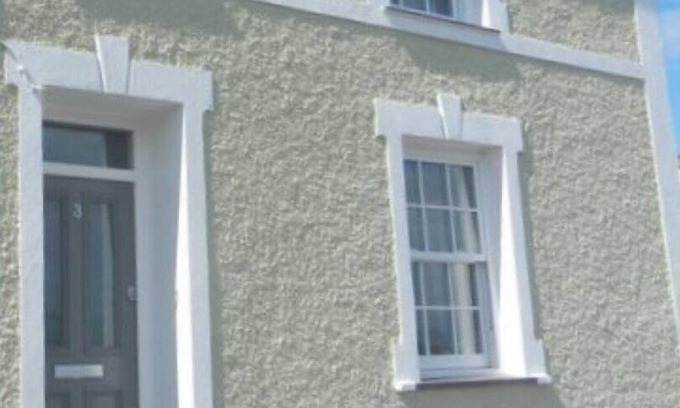 New Quay House | Charming semi-detached cottage in New Quay. Sea views from the windows. Family-friendly location