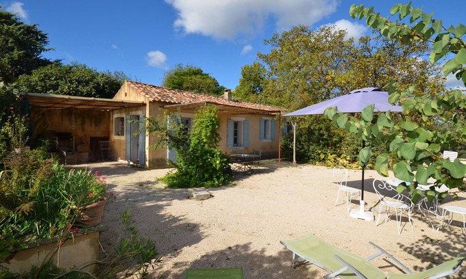 Mazan House | Charming small house in an olive grove with view