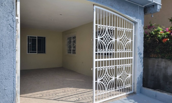 Albion Apartment | Charming studio in fabulous Montego Bay with AC, WiFi