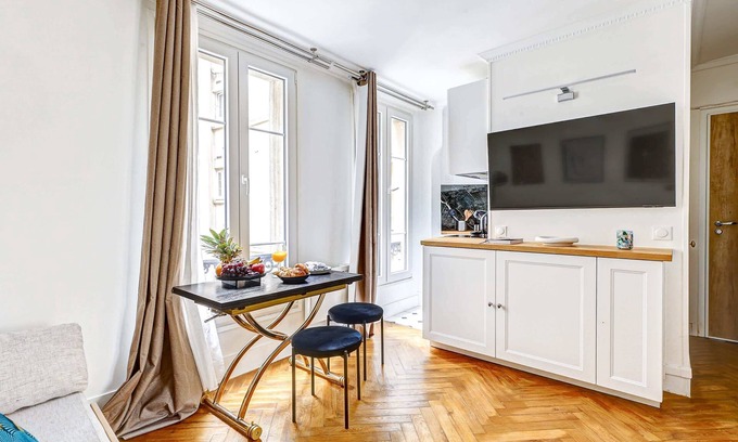 Notre-Dame-des-Champs Apartment | Charming Studio near Jardin du Luxembourg