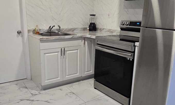 Old Seminole Heights Apartment | Charming studio with AC and WiFi in brilliant Tampa