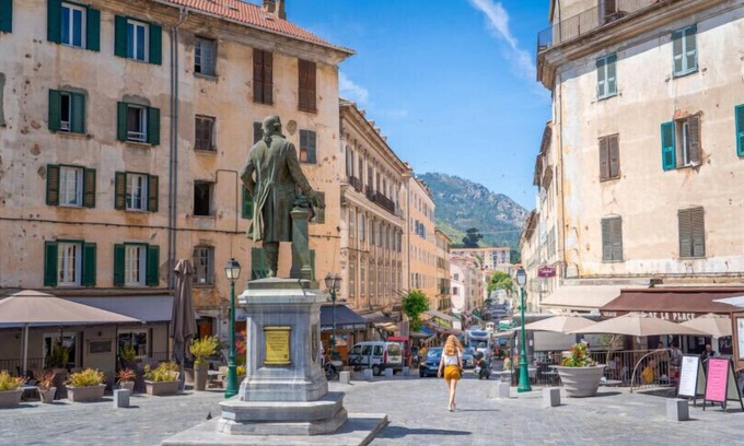 Corte Apartment | Charming T1 full center Corte 13 cours paoli free wifi quiet bright