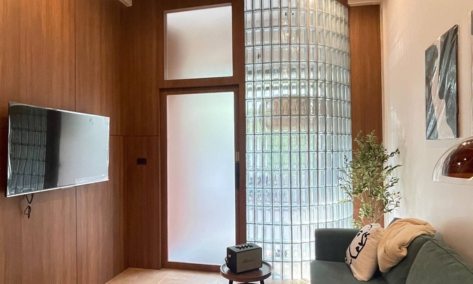 Samphanthawong House | Charming 3-bedroom house with AC, WiFi in marvelous Bangkok