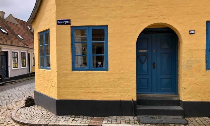 Ærø Municipality House | Charming townhome near beach and square
