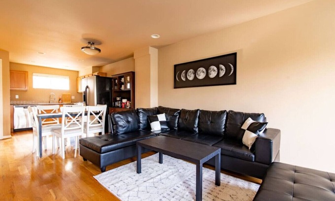 Greenwood House | Charming Townhome Walk to Food & Shops, EV Charger