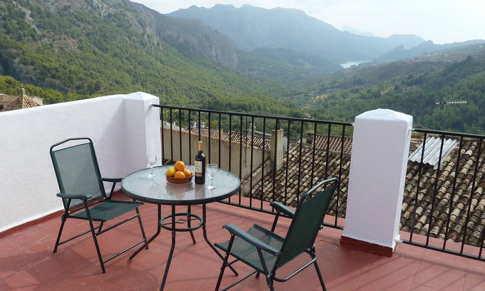 L'Abdet House | Charming Traditional Village House with Stunning Mountain Views