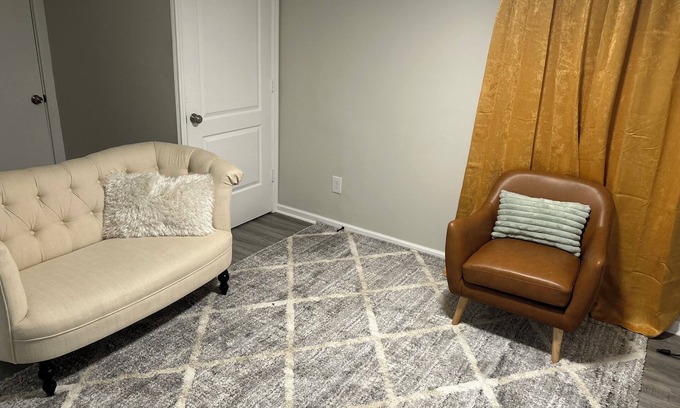 Indianapolis House | Charming Two-Bedroom House Near Downtown Indy with full kitchen & strong Wi-Fi