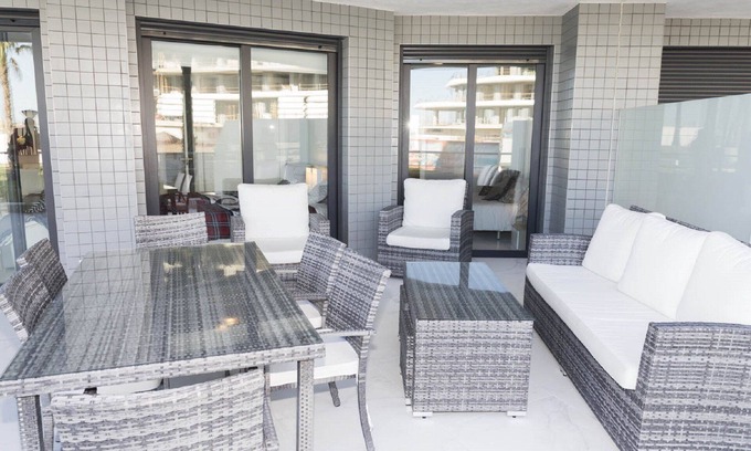 Els Arenals del Sol Apartment | Charming two bedroom apartment with sofa bed and sea views.