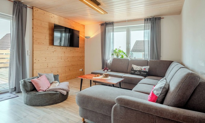 Bad Rodach Apartment | Charming vacation apartment with roof terrace