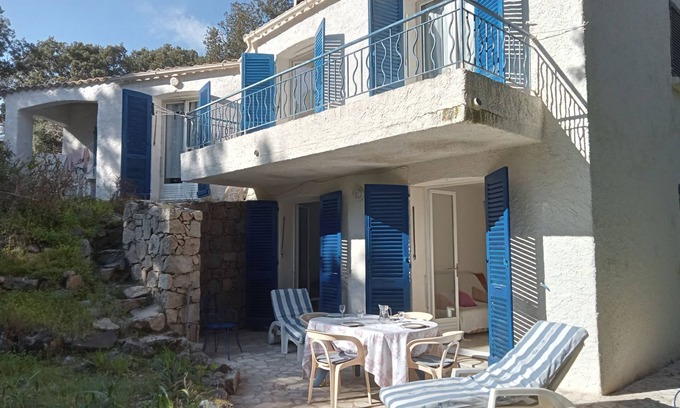 Grosseto-Prugna Apartment | Charming villa: Charming F2, 5-minute walk from the beach.