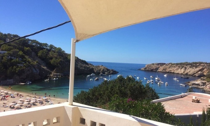 Cala Vadella House | Charming villa with sea view- next to the beach-Ideal for couples and families