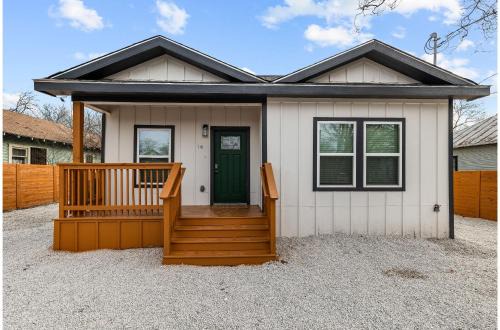 Denver Heights House | Charming Walkable 4 BR2.5 BA Near Dtown Riverwalk