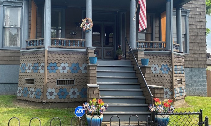 Wheeling House | Charming Wheeling Island home. Large cozy and spacious! Your home away from home