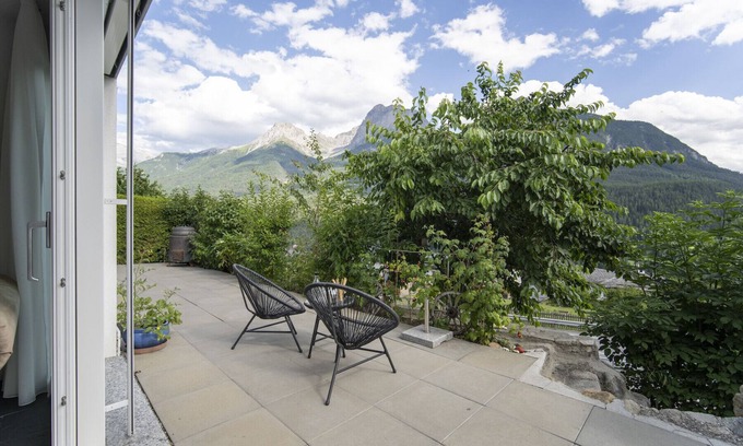 Engadin Scoul Apartment | Chasa Emerita: Modern 3 1/2-room terrace flat with panoramic view