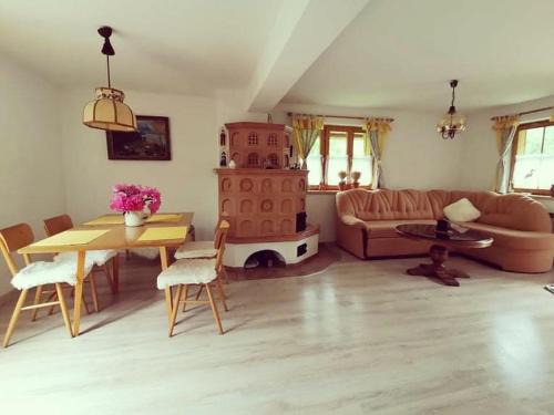 Trencianske Teplice Cabin | Chata Baračka