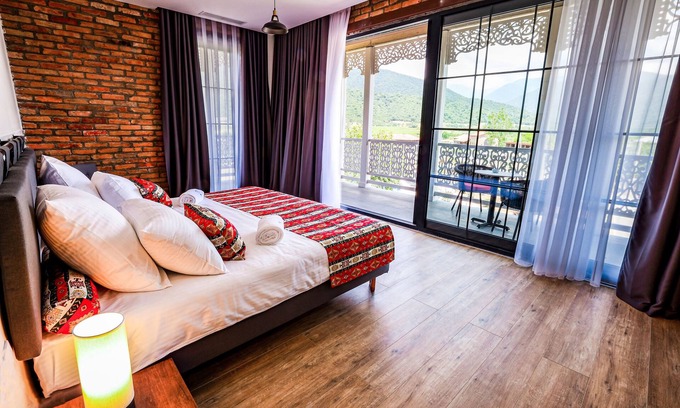 Telavi Hotel | Chateau Artwine