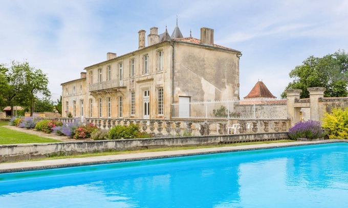 Belluire Other | Chateau Serbise Estate
