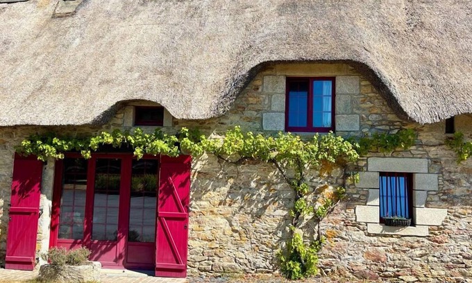 Grand-Champ Cottage | CHAUMIERE LONGERE EN PIERRES 8 PERS - 10 MN VANNES, 20 MN GOLFE DU MORBIHAN