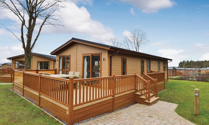 Cheddar Ski Chalet | Cheddar Lodge Premier