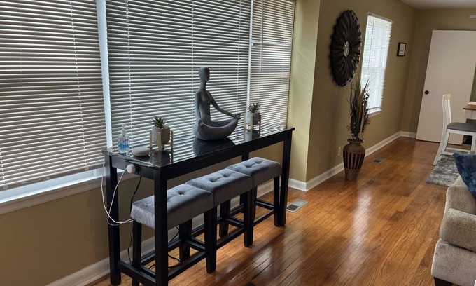 Normal House | Cheerful and Spacious Home with plenty of privacy for ea guest. Free Wi-Fi