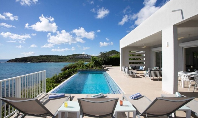 Indigo Bay Villa | Chef included by Fantasia Villas: Villa Aqua
