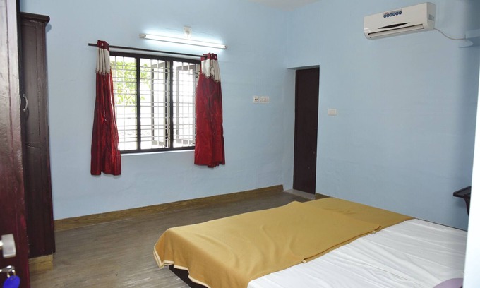 Kuzhuppilly House | Cherai Blue Lagoons Villa, Natural pool,Pond,Lake side, Outdoor sports area
