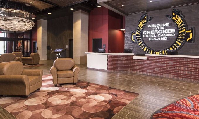Roland Hotel | Cherokee Casino & Hotel Roland