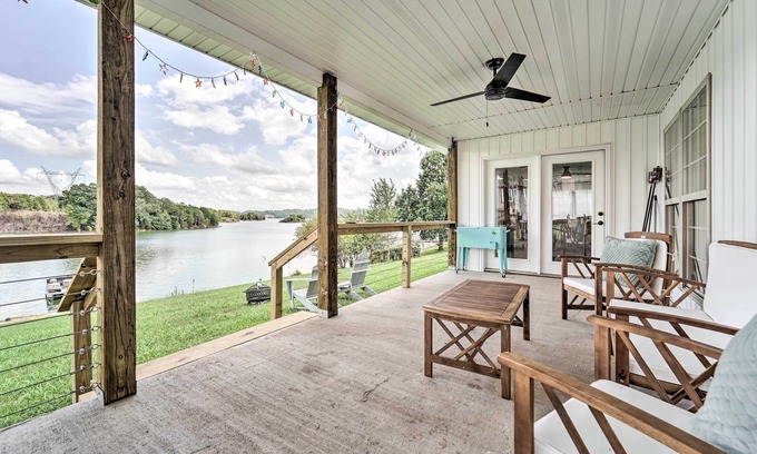 Mooresburg Cottage | Cherokee Lake Home w/Private Dock & Patio!