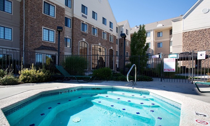 Glendale Condo | Cherry Creek Suite | Outdoor Pool, Hot Tub + Gym