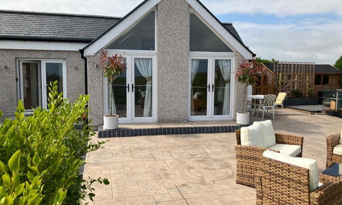 Port Logan House | Cherry Tree Cottage