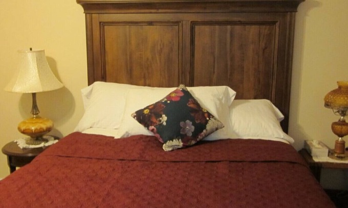 Anne's Land Bed & Breakfast | Chestnut Lane Bed & Breakfast - The Sand Room