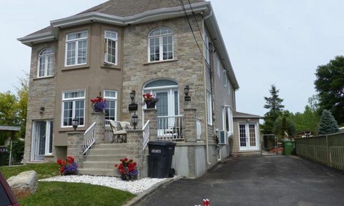 Pointe-aux-Trembles House | Chez dany