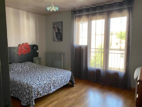 Chouzelot Apartment | Chez Doukine, Appartement avec balcon à Chouzelot