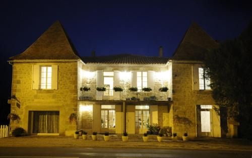 Saint-Colomb-de-Lauzun Bed & Breakfast | Chez Madeleine