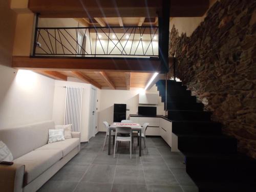 Champagnod House | Chez Margot Et Sophie