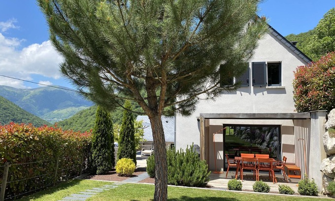 Cazaux-Debat House | CHEZ VANES ET LUDO HOUSE NEAR LOUDENVIELLE BALNEA PEYRAGUDES