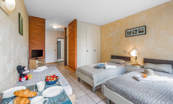Pedrinate Apartment | Chiasso Apartments 204, Chiasso, Switzerland