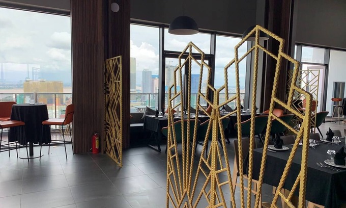 Phnom Penh City Centre Apartment | Chic 1-bedroom apartment with AC, WiFi in awesome Phnom Penh
