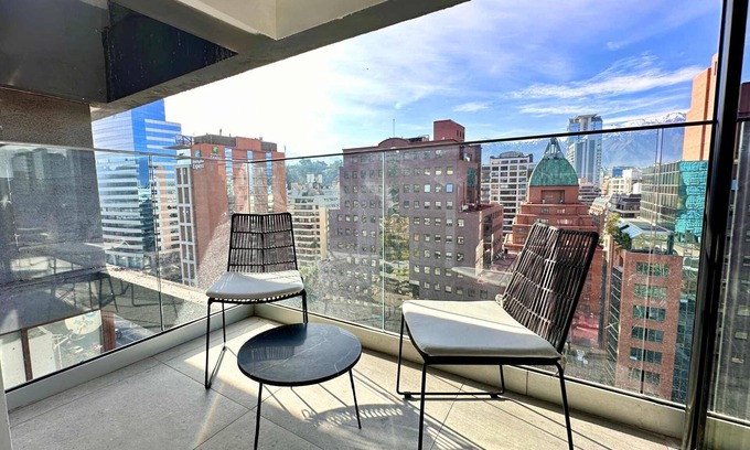 El Golf Apartment | Chic 1BR Retreat Modern Comfort by the Golf Course