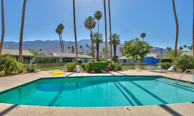 Sunrise Villas Condo | Chic, 2-bedroom condo with MCM design and premium finishes in South Palm Springs