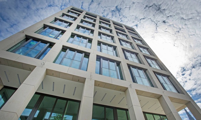 Ulm Apartment | Chic apartment in the city center with fantastic views of the Minster