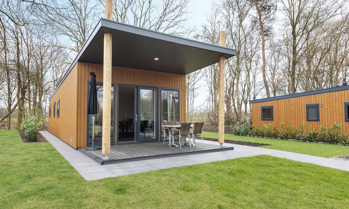 Hoge Hexel Ski Chalet | Chic Chalet Near Almelo